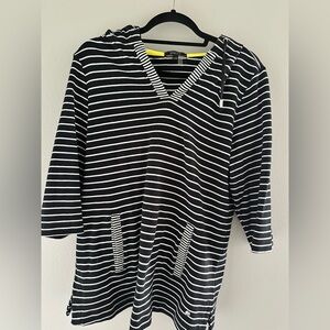 Orly Striped Black and White Women's Sweater:sweatshirt